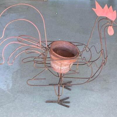 Vintage Rooster Yard Art Plant Stand