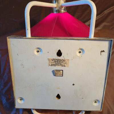VINTAGE BUDWEISER WALL PLAQUE LIGHT