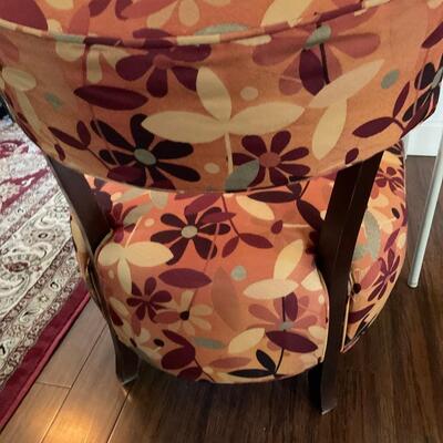 Floral accent chair