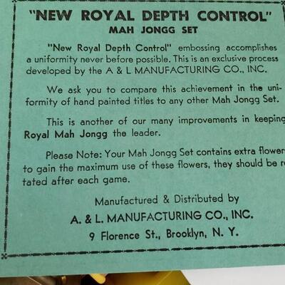 Vintage Royal Depth Catalin Mah Jong set with case Mah Jongg