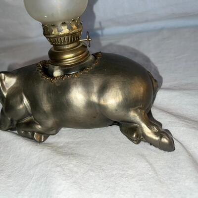 Petites Choose Pig Oil Lamp Decoration
