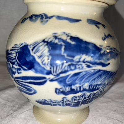 Antique Ceramic Bowl w/Lid Japanese Landscape
