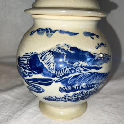 Antique Ceramic Bowl w/Lid Japanese Landscape