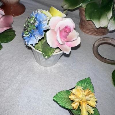 Fabar Capodimonte Hand Painted Porcelain Flowers Made in Italy