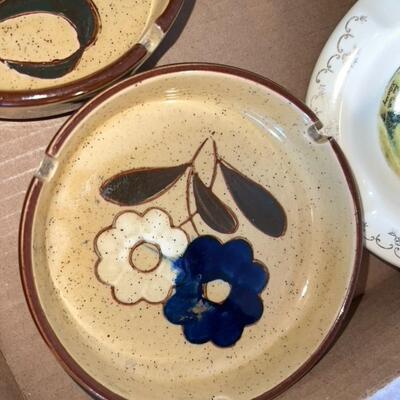 Huge Vintage Ash Tray Lot w/ Smoke Grabber