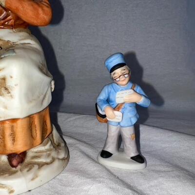 2 Lefton Figures Taiwan