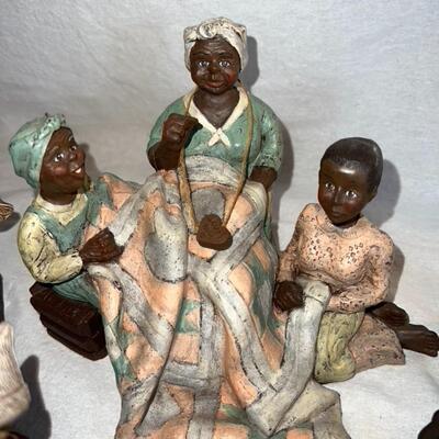 Signed Sarah's Attic Huge Lot Of Figures