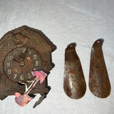 Antique Keebler Clock Co. Cuckoo Clock Terrier