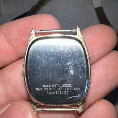 Lot of Vintage Watches Misc.