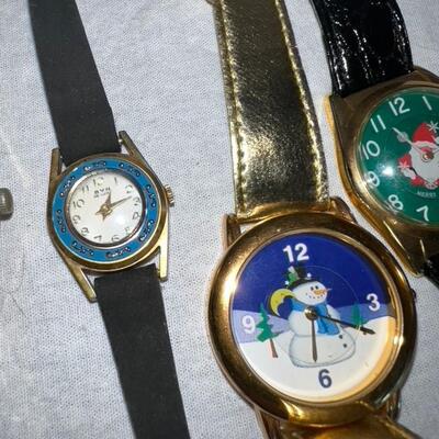 Lot of Vintage Watches Misc.