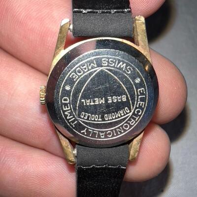 Lot of Vintage Watches Misc.