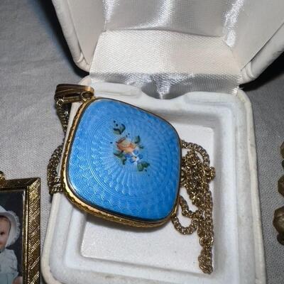 Jewelry Lot Pendants and Religious