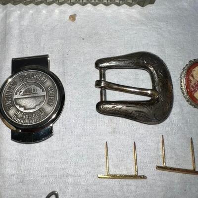 Vintage Lot of Jewelry Pins Misc.