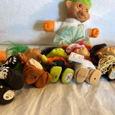 Trolls Russ Lot