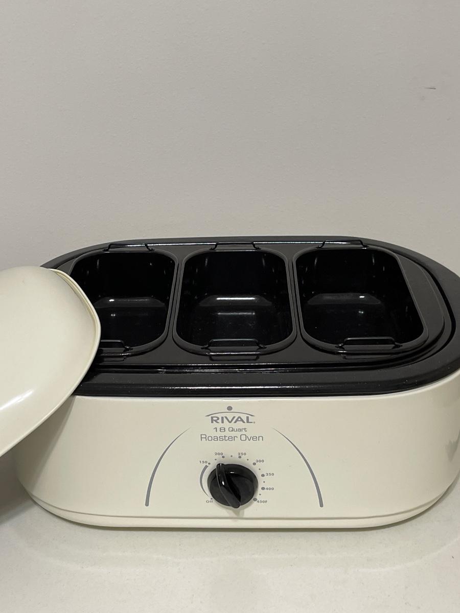 RIVAL 18 QT Roaster Oven