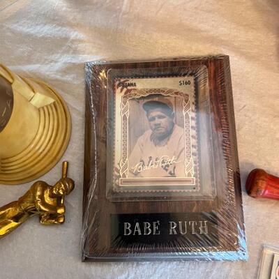 Sports Memorabilia Signed Lot