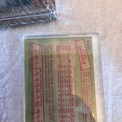 Sports Memorabilia Signed Lot