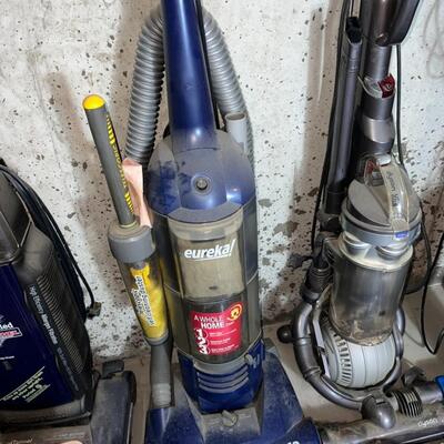 Huge Lot of Vacuums