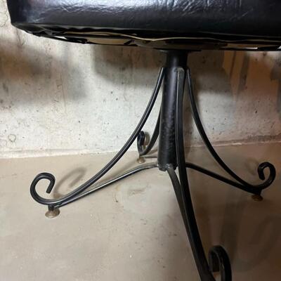 Lot of 5 Duchess Line Dinette Mid Century Chairs Heavy