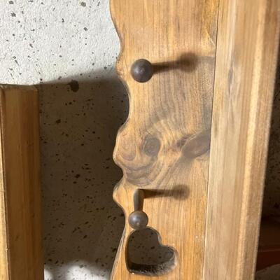 Wooden Heart Shelf Lot