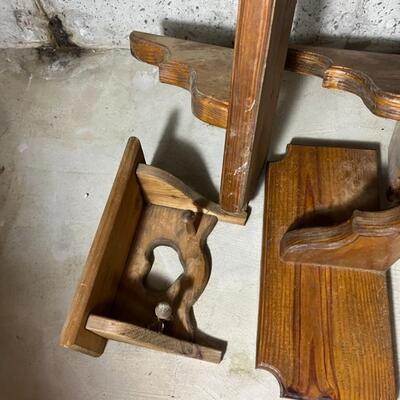 Wooden Heart Shelf Lot