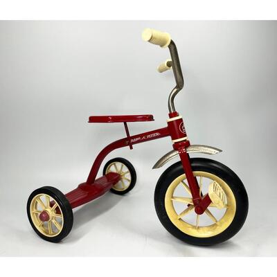 Small Vintage Radio Flyer Tricycle Doll Display Imagination Play