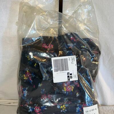 New Carry On Luggage Roller Bag