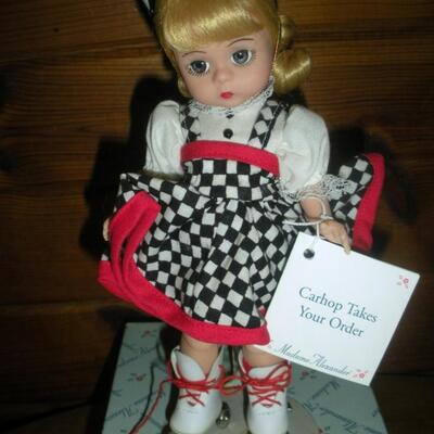 2001 Madame Alexander 8" Car Hop Takes Your Order #17710
