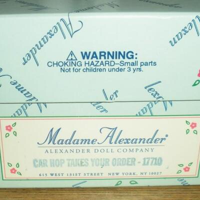 2001 Madame Alexander 8" Car Hop Takes Your Order #17710