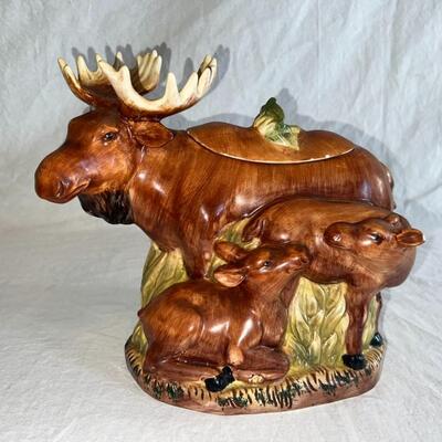 WCL Made in China Moose Jar