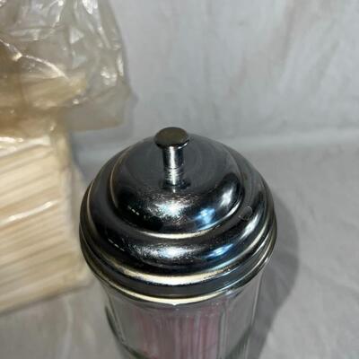 Huge Kitchen Lot Knives, Foodsaver, Iced Tea Pot, Vintage Pans, Straw Holder Can Opener and More