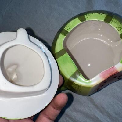 Huge Kitchen Lot Knives, Foodsaver, Iced Tea Pot, Vintage Pans, Straw Holder Can Opener and More