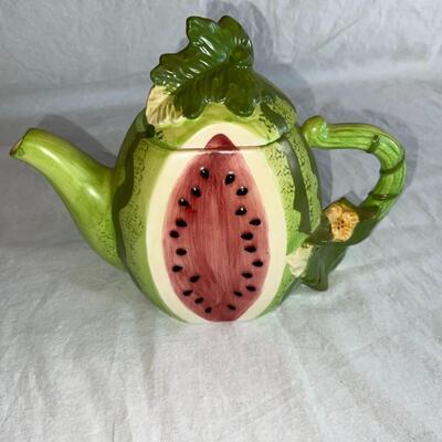 Huge Kitchen Lot Knives, Foodsaver, Iced Tea Pot, Vintage Pans, Straw Holder Can Opener and More