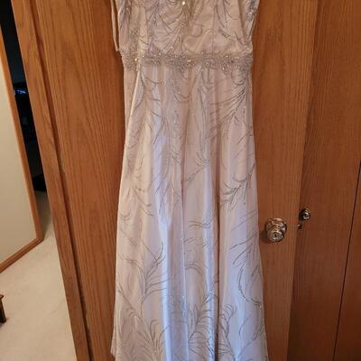 Size 12 Cache Gown