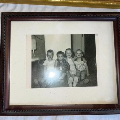Huge Lot of Vintage Photo Frames Lot #1