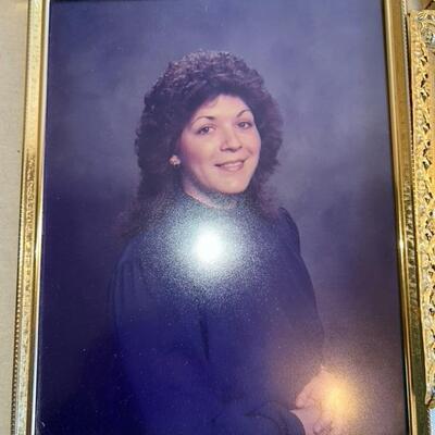 Huge Lot of Vintage Photo Frames Lot #1