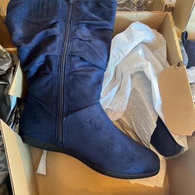 Brand New Comfort View Size 11 Woman's Shoes Multiple Pairs