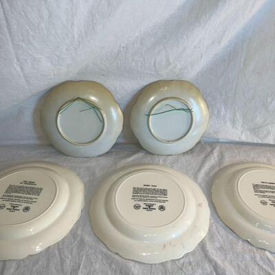 Large Lot of Decorative/Commemorative Vintage/Antique Plates