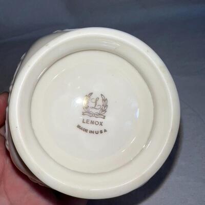 Misc. Pottery and Vintage Items Lot