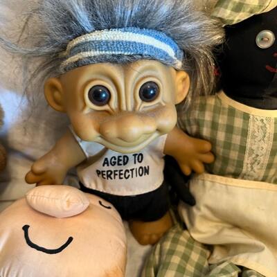 Vintage Collectible Stuffed Animal Huge Lot TY, FAO Swartz More
