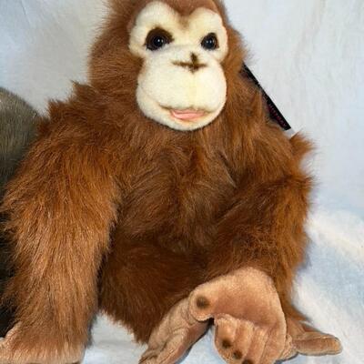 Vintage Collectible Stuffed Animal Huge Lot TY, FAO Swartz More