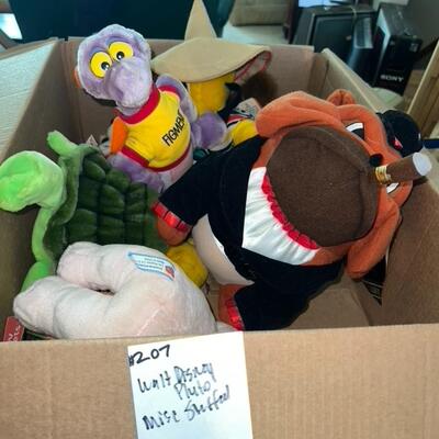 Vintage Collectible Stuffed Animal Huge Lot TY, FAO Swartz More