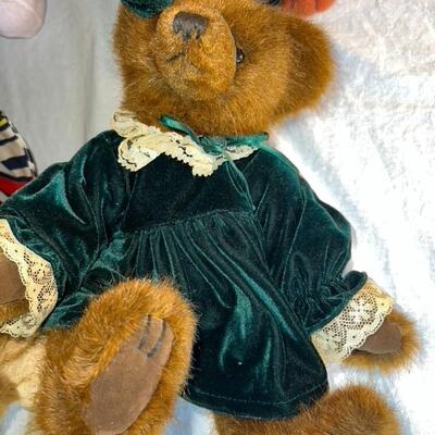 Vintage Collectible Stuffed Animal Huge Lot TY, FAO Swartz More