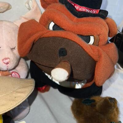 Vintage Collectible Stuffed Animal Huge Lot TY, FAO Swartz More