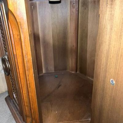 Vintage Furniture End Table w/ Inside Storage