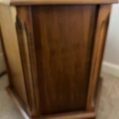 Vintage Furniture End Table w/ Inside Storage