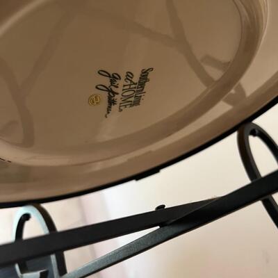 2 Metal Decorative Tables