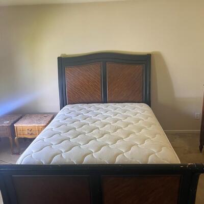 Queen Size Orthopedic Bed w/ Frame and Headboard