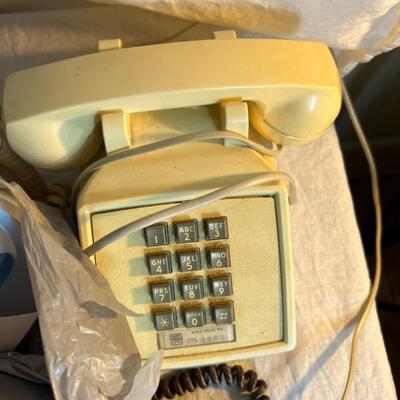 Huge Lot of Telephones, Clocks, Stereo, Remotes, Outlets, Cords, Direct TV Recievers Other Electronics
