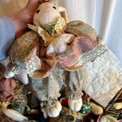 House of Lloyd Stuffed Decorative Figures - Large Lot